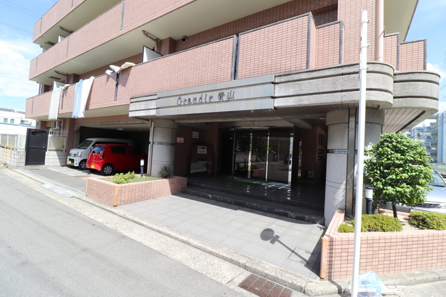 エントランス　入り口