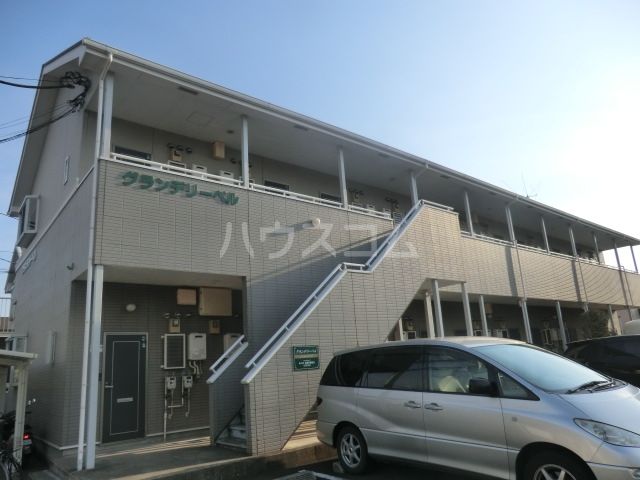 神奈川県藤沢市亀井野４（アパート）の賃貸物件の外観