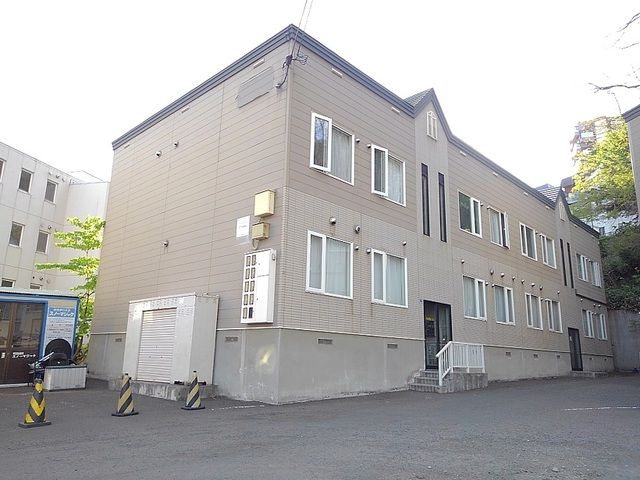 北海道札幌市南区川沿一条２（アパート）の賃貸物件の外観