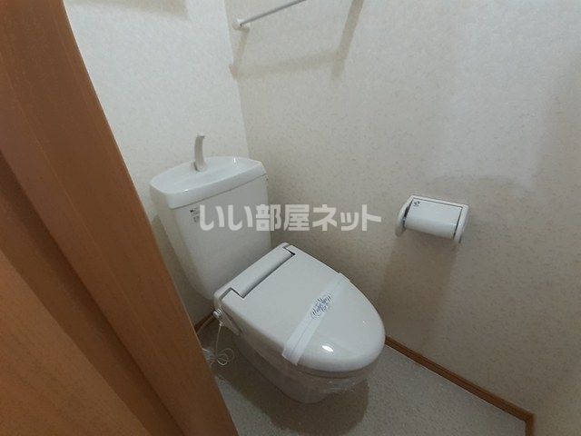 【交野市星田のアパートのトイレ】