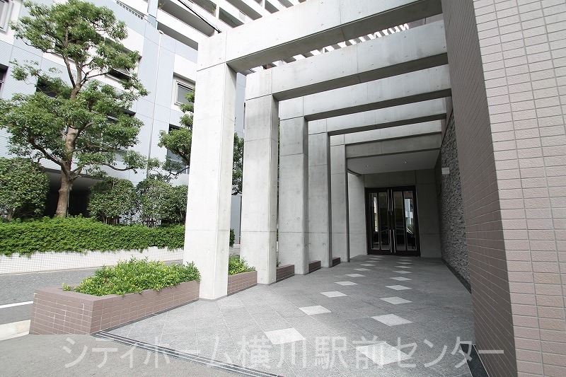 桜レジデンス横川の建物外観