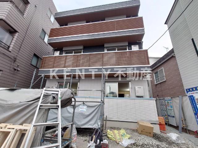 【川崎市川崎区昭和のアパートの建物外観】