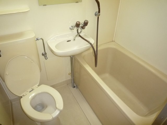 バス・シャワールーム