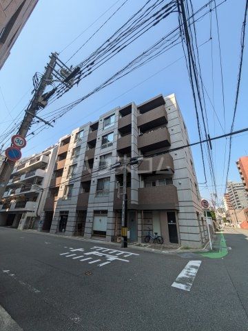 リアンレガーロ博多ステーションの建物外観