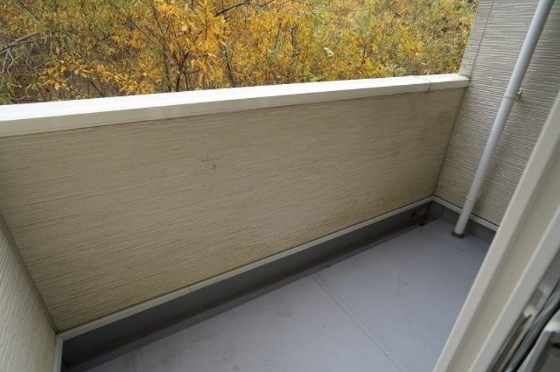 バルコニー　図面と現状に相違がある場合には現状を優先