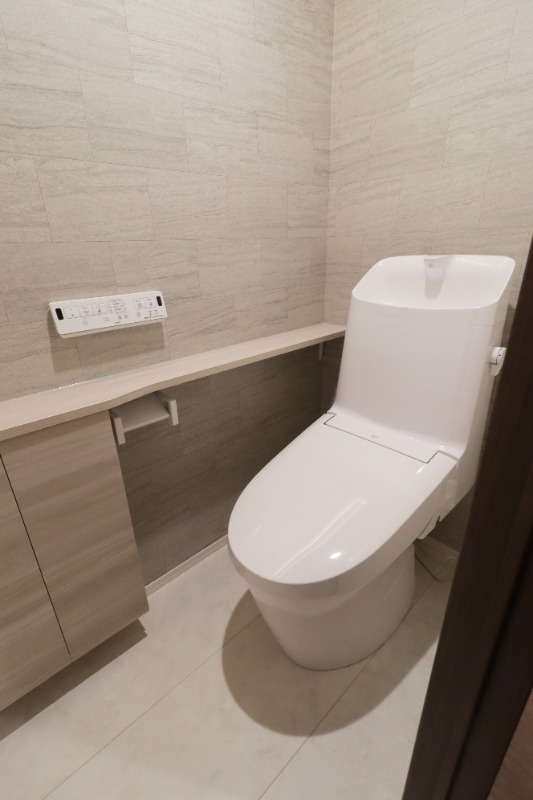 トイレ　図面と現状に相違がある場合には現状を優先