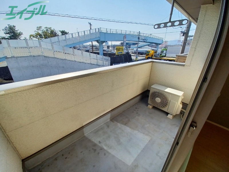 バルコニー　同タイプ参考写真です