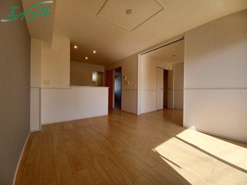 居室・リビング　同タイプ参考写真です