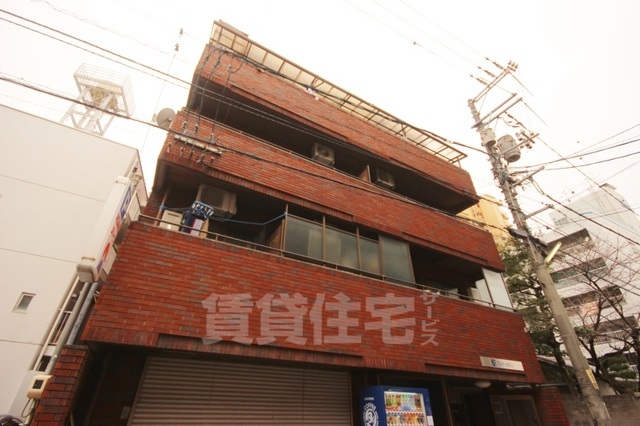 【広島市中区住吉町のマンションの建物外観】