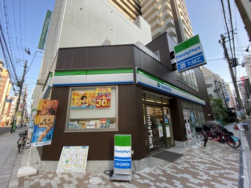 【大阪市中央区博労町のマンションのコンビニ】