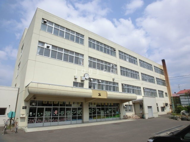 【札幌市西区西町南のマンションのその他】