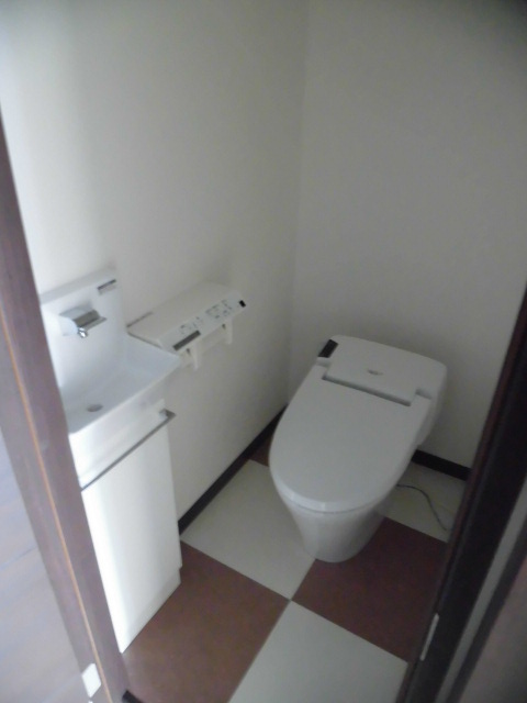 トイレ　※別室参考写真