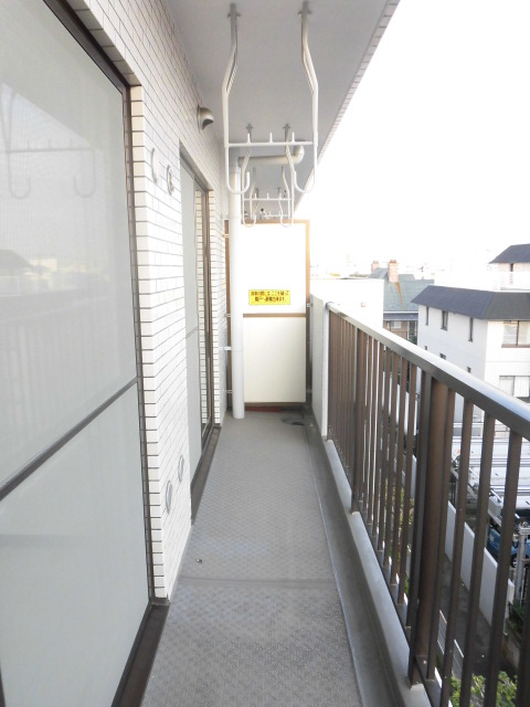 バルコニー　※別室参考写真