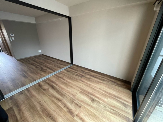 居室・リビング　※別部屋の写真です