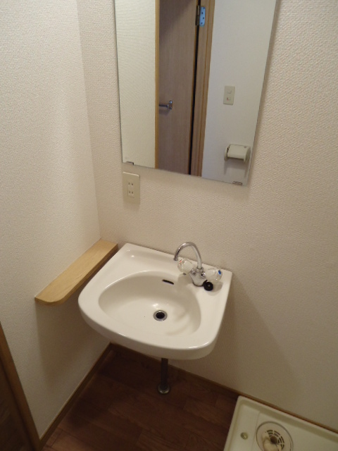 洗面設備　洗面所です