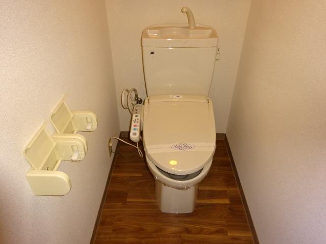 トイレ　シャワー付トイレ