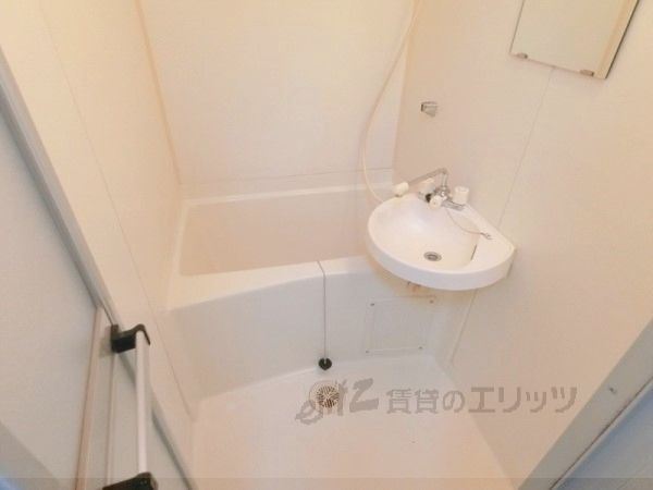 バス・シャワールーム　風呂