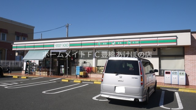 コンビニ　ローソンストア100豊橋向山町店（コンビニ）まで102m