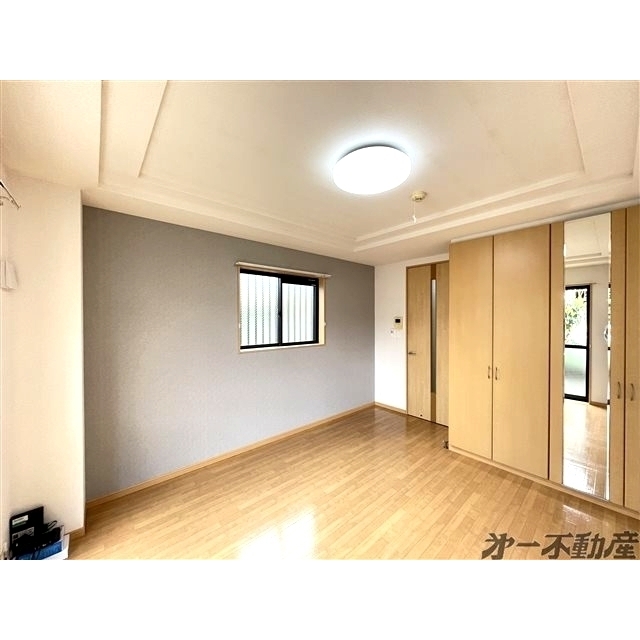 建物外観　洋室