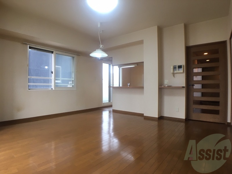 居室・リビング　広くてキレイなＬＤＫが広がっていて、充実した生活が送れそう。