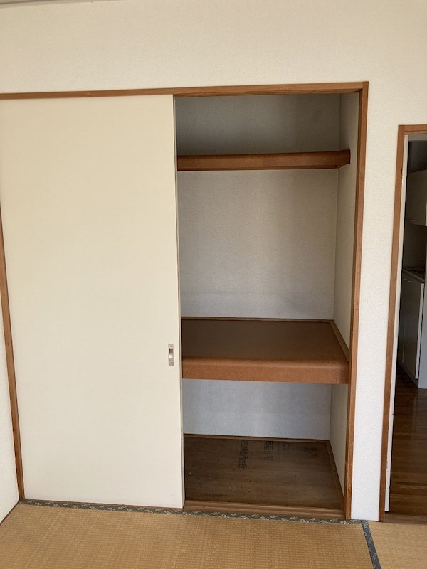 収納　別室参照