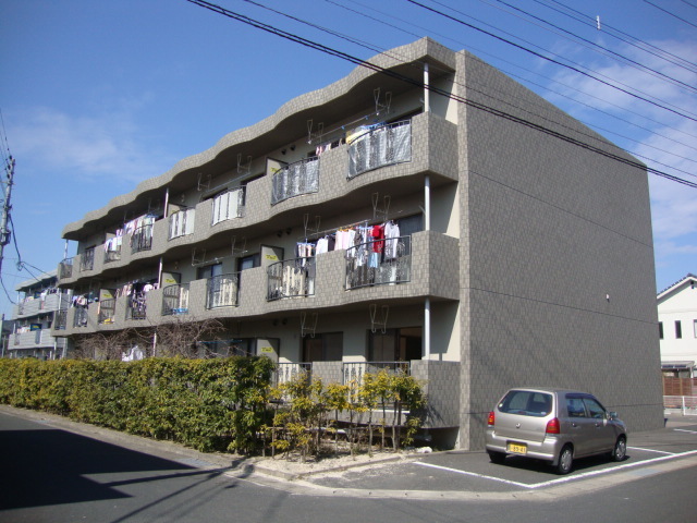 建物外観　RC造　3階建