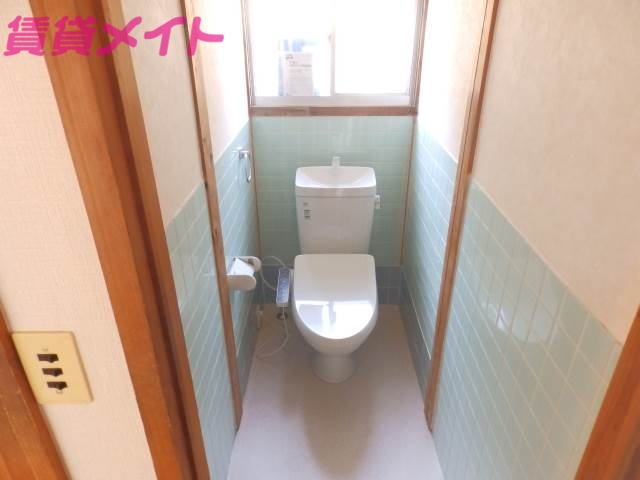 トイレ　※同型別部屋