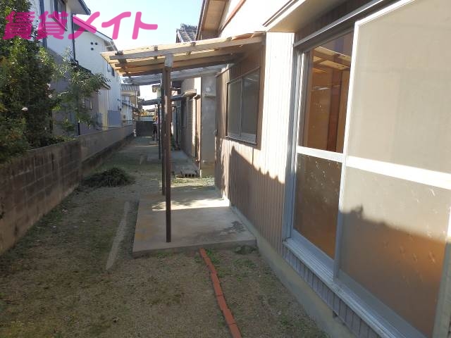 バルコニー　※同型別部屋