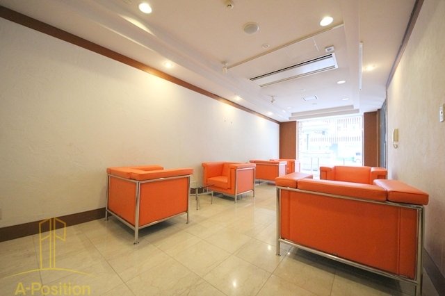 ロビー　アーバネックス梅田東