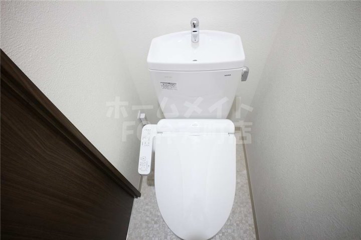 トイレ　コンパクトで使いやすいトイレです