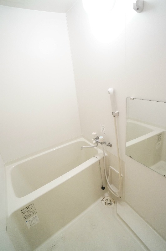 バス・シャワールーム　別号室イメージ