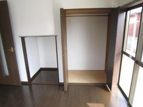 収納　クローゼット