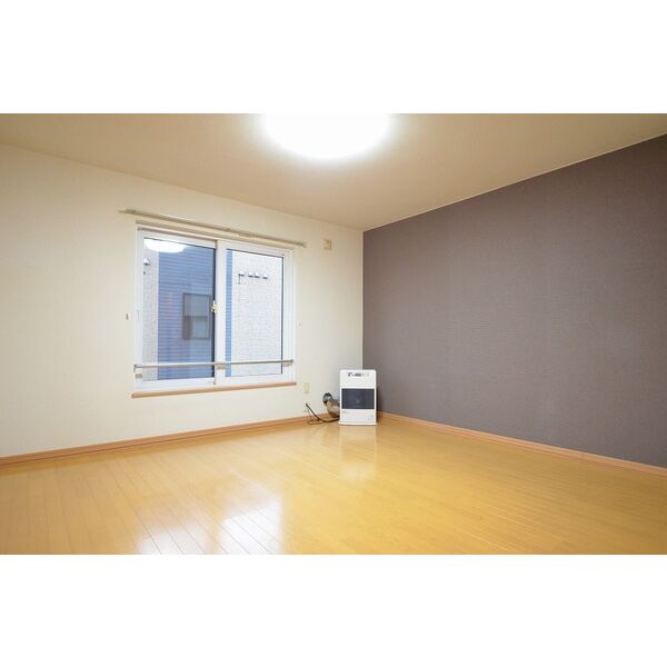 居室・リビング　☆家具の配置がしやすい間取りです☆