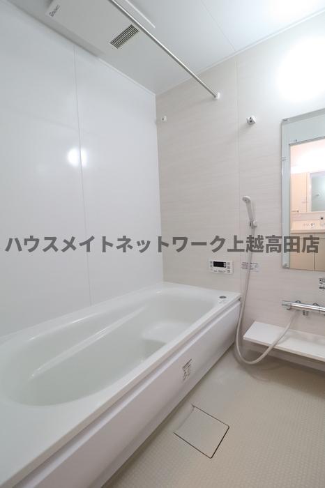 バス・シャワールーム　１坪浴室