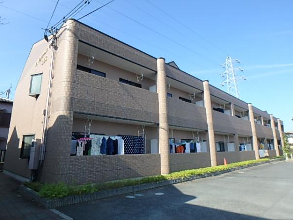 建物外観　★重量鉄骨造の建物★