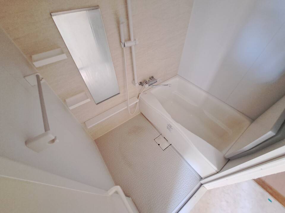 バス・シャワールーム　浴室