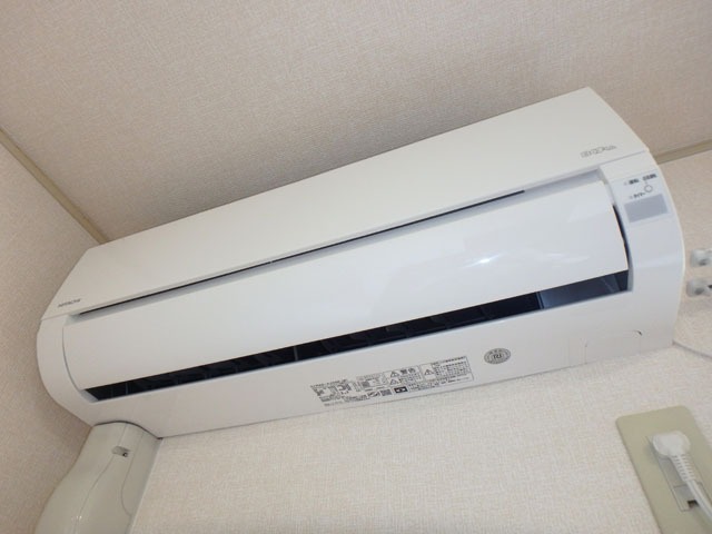 その他設備　エアコン付きで夏も冬も快適です☆