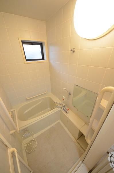 バス・シャワールーム　リラックスビューティーバスルーム