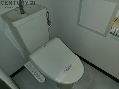 トイレ　温水洗浄便座付きでおすすめ！
