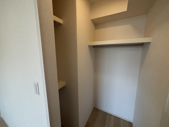 収納　※別部屋の写真です