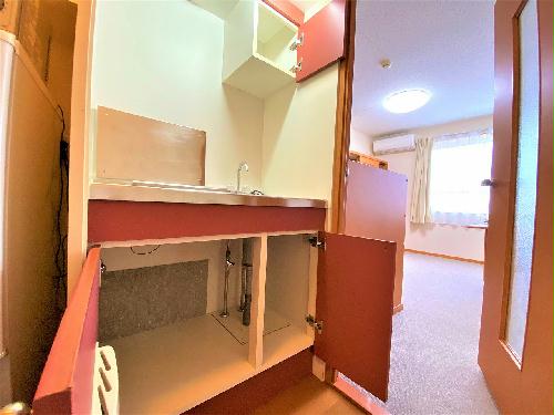 キッチン　設備・使用は号室により異なる為、現況を優先致します。