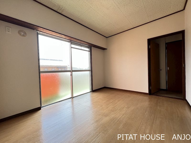 居室・リビング　参考写真２０１