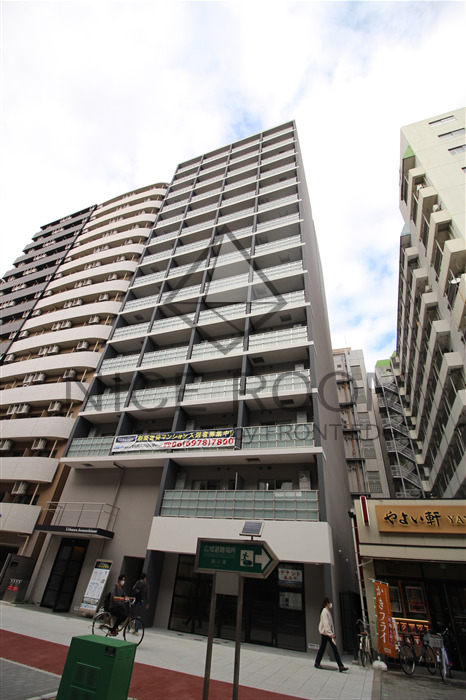 建物外観　クロスレジデンス阿波座（旧アーバネックス阿波座駅前）　外観