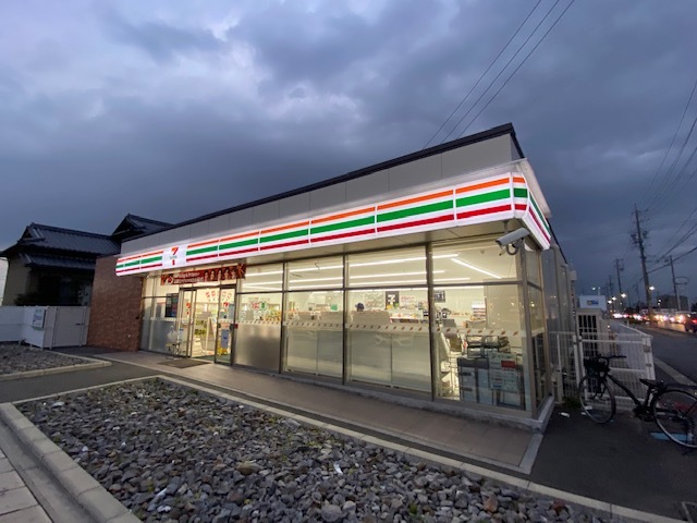 コンビニ　セブンイレブン刈谷今川町店（コンビニ）まで600m