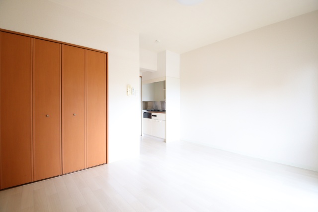 居室・リビング　※別室の参考写真の為、現況優先です。