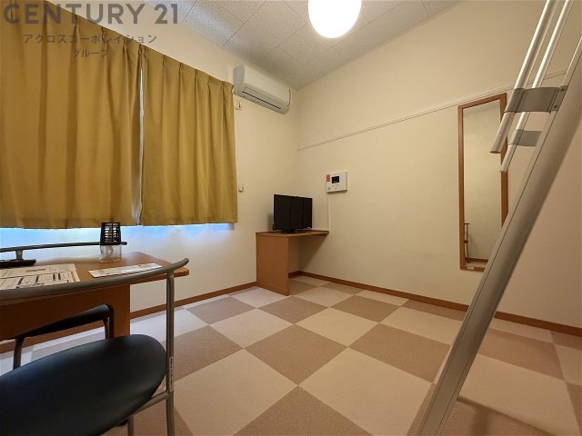 居室・リビング　ゆったり過ごせる居間です