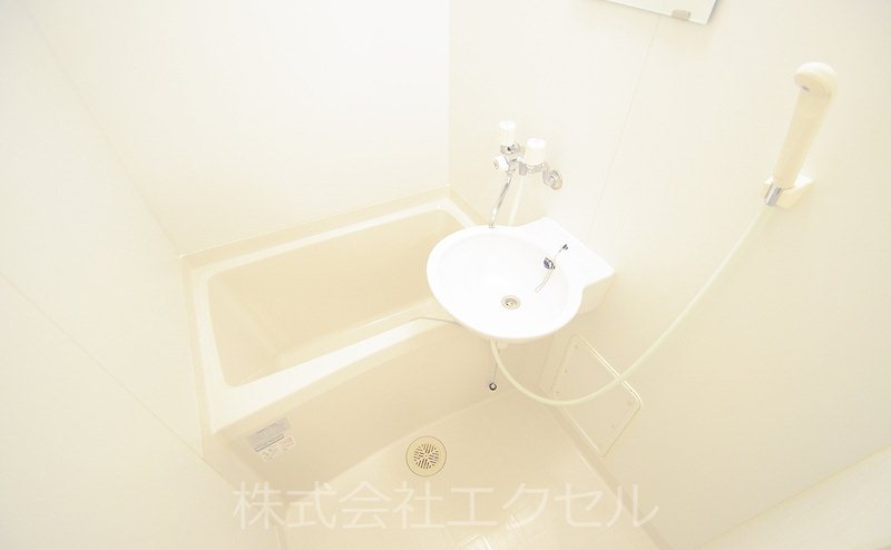 洗面設備　同等タイプのイメージ写真です。