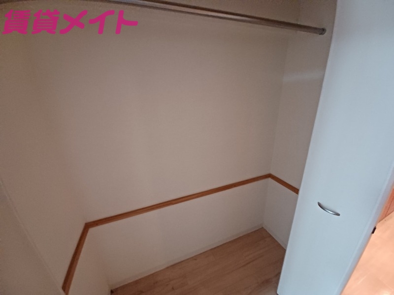 収納　同物件別室画像