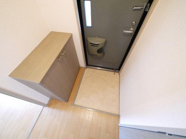 玄関　落ち着いた玄関です