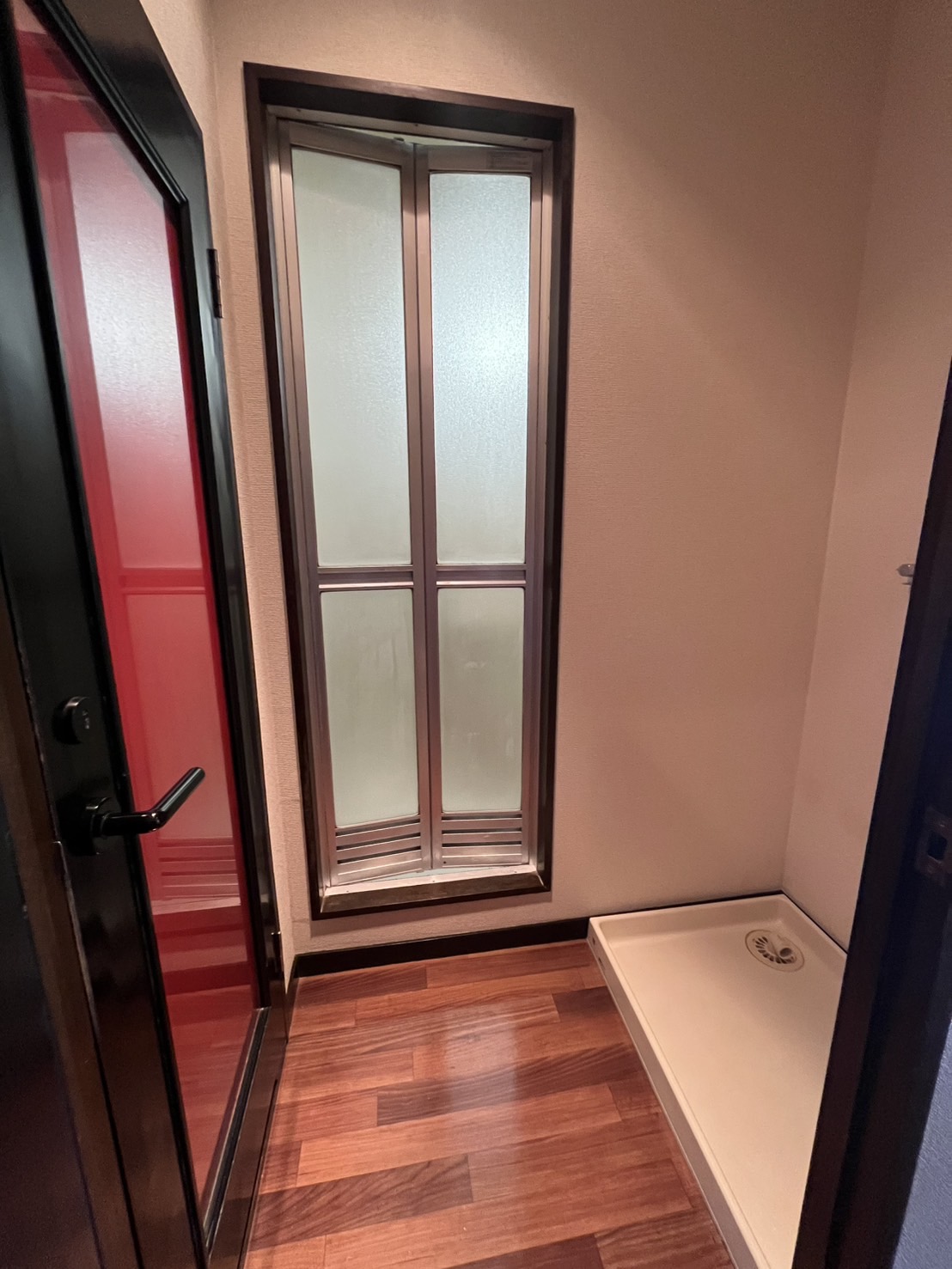 洗面設備　写真はイメージ現況優先（403号室の画像です　）